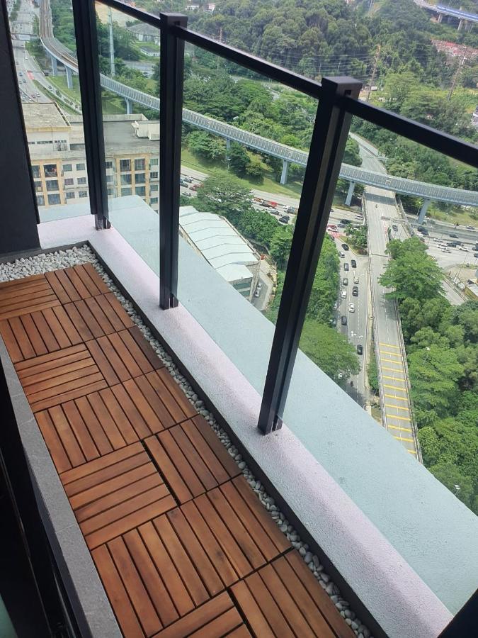 3 Bedrooms Maxim Link Mrt Cheras Kuala Lumpur Exterior foto